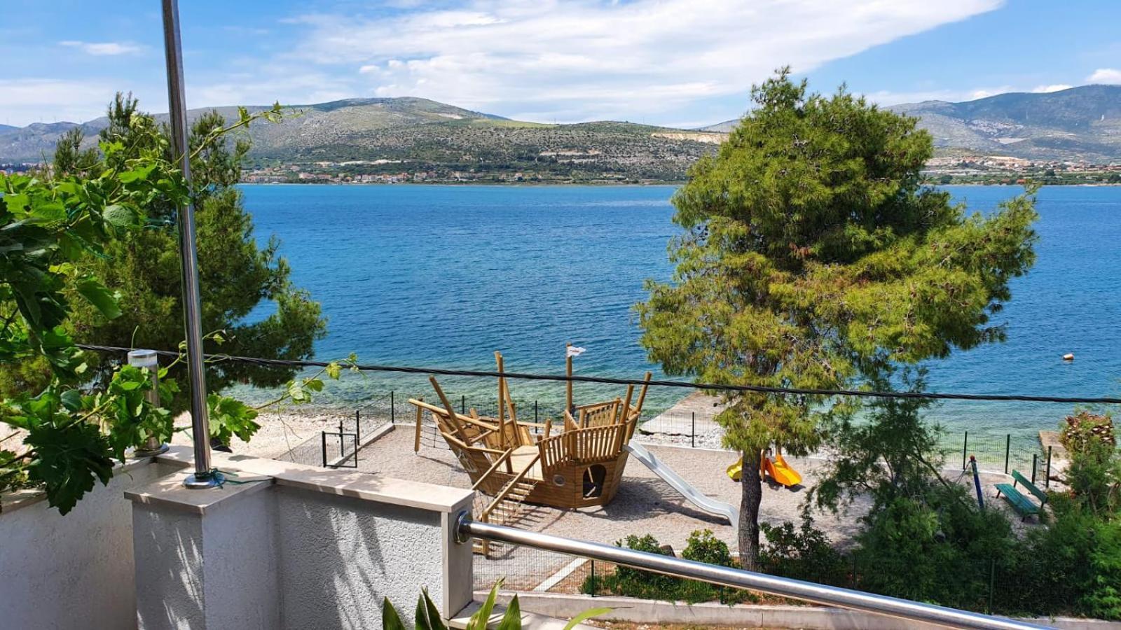 Apartment Nikica Trogir Exterior foto