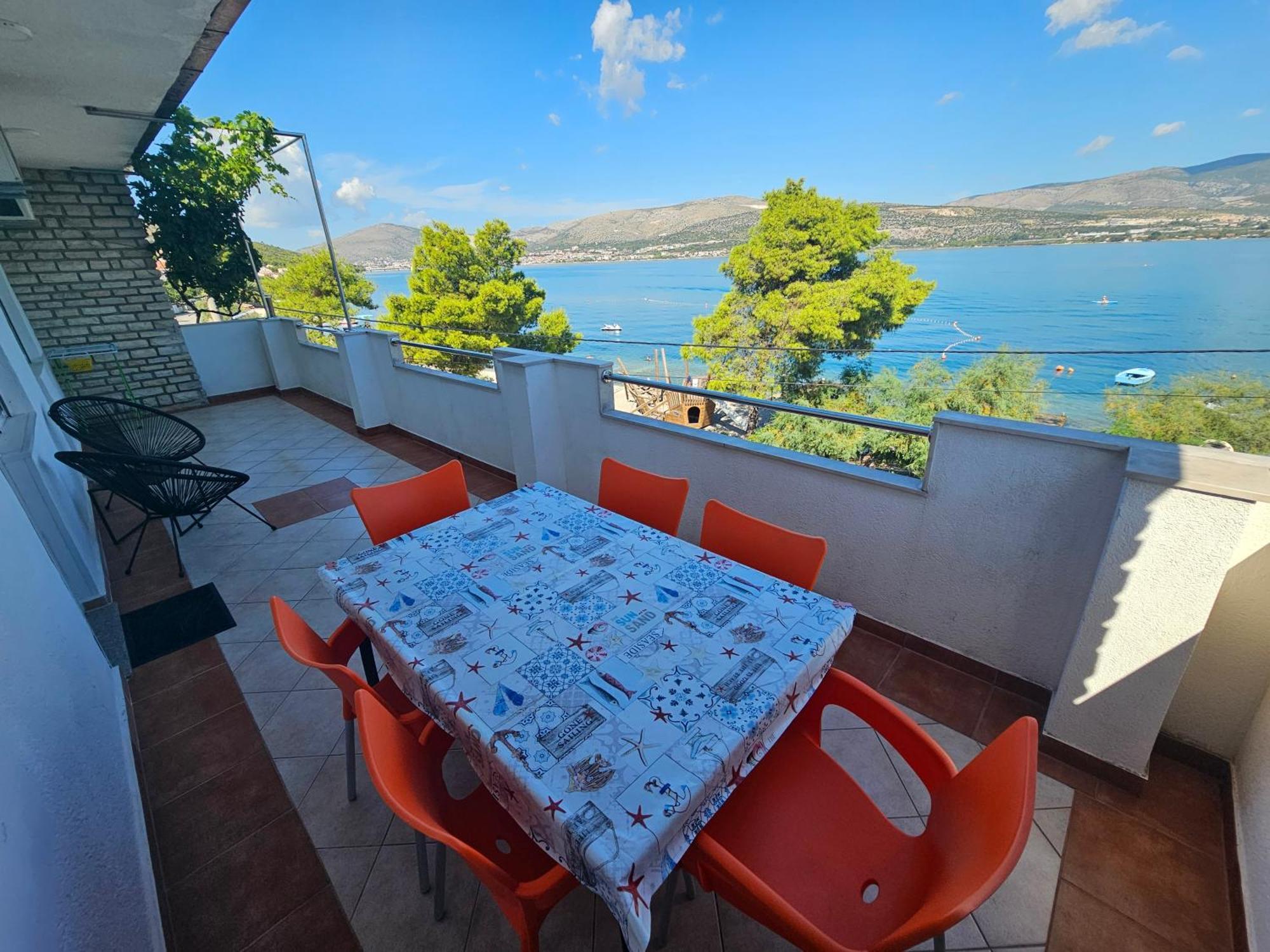 Apartment Nikica Trogir Exterior foto